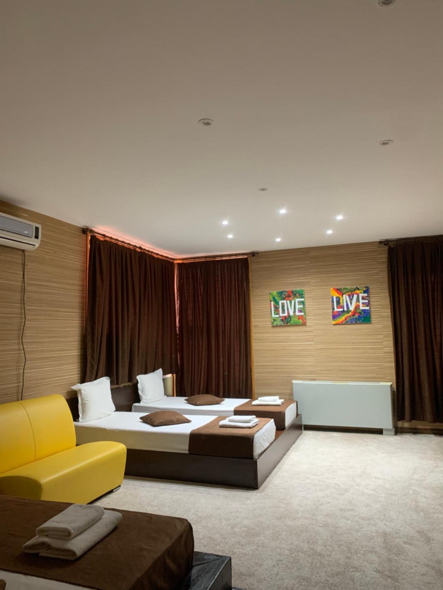 Mountain View Hotel Complex Yabulkovets Bagian luar foto