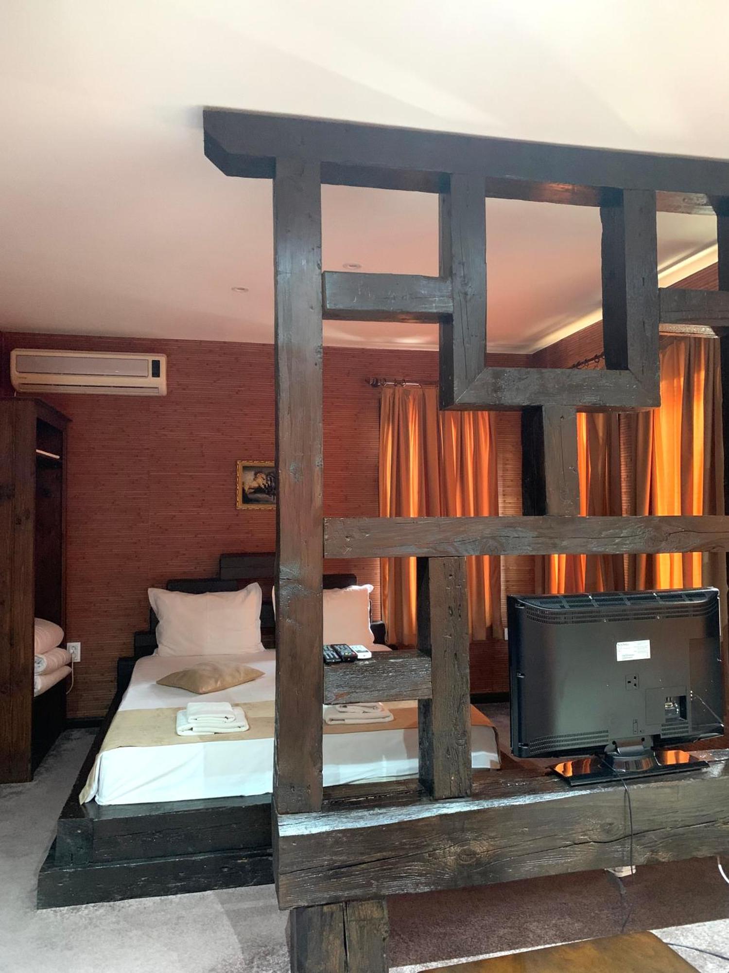 Mountain View Hotel Complex Yabulkovets Bagian luar foto