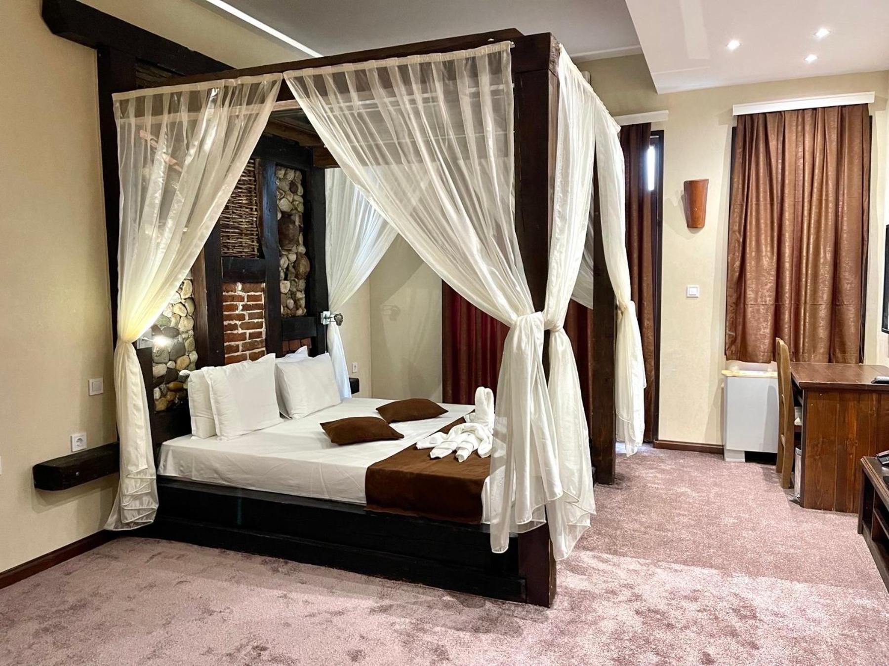 Mountain View Hotel Complex Yabulkovets Bagian luar foto