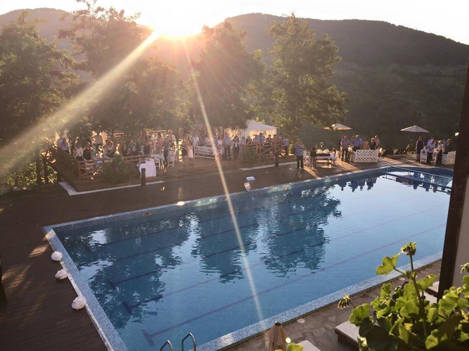 Mountain View Hotel Complex Yabulkovets Bagian luar foto