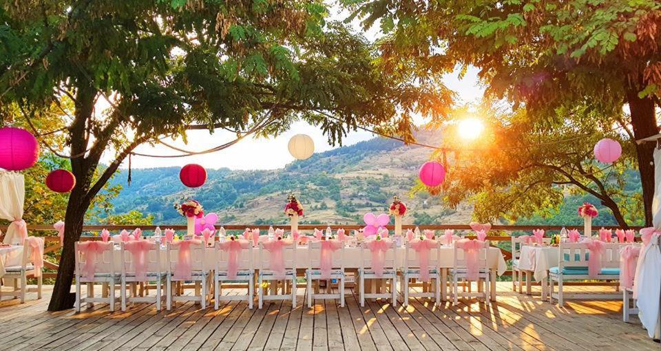 Mountain View Hotel Complex Yabulkovets Bagian luar foto